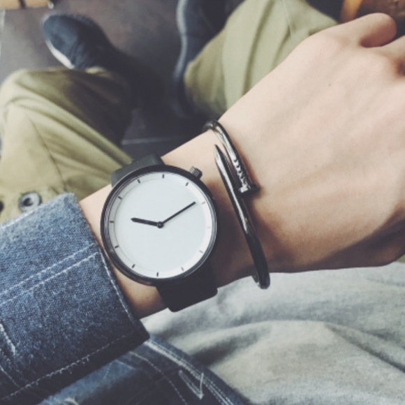 24hours Other - ⌚️NEW⌚️ Unisex Simple Leather Strap Quartz Watch
